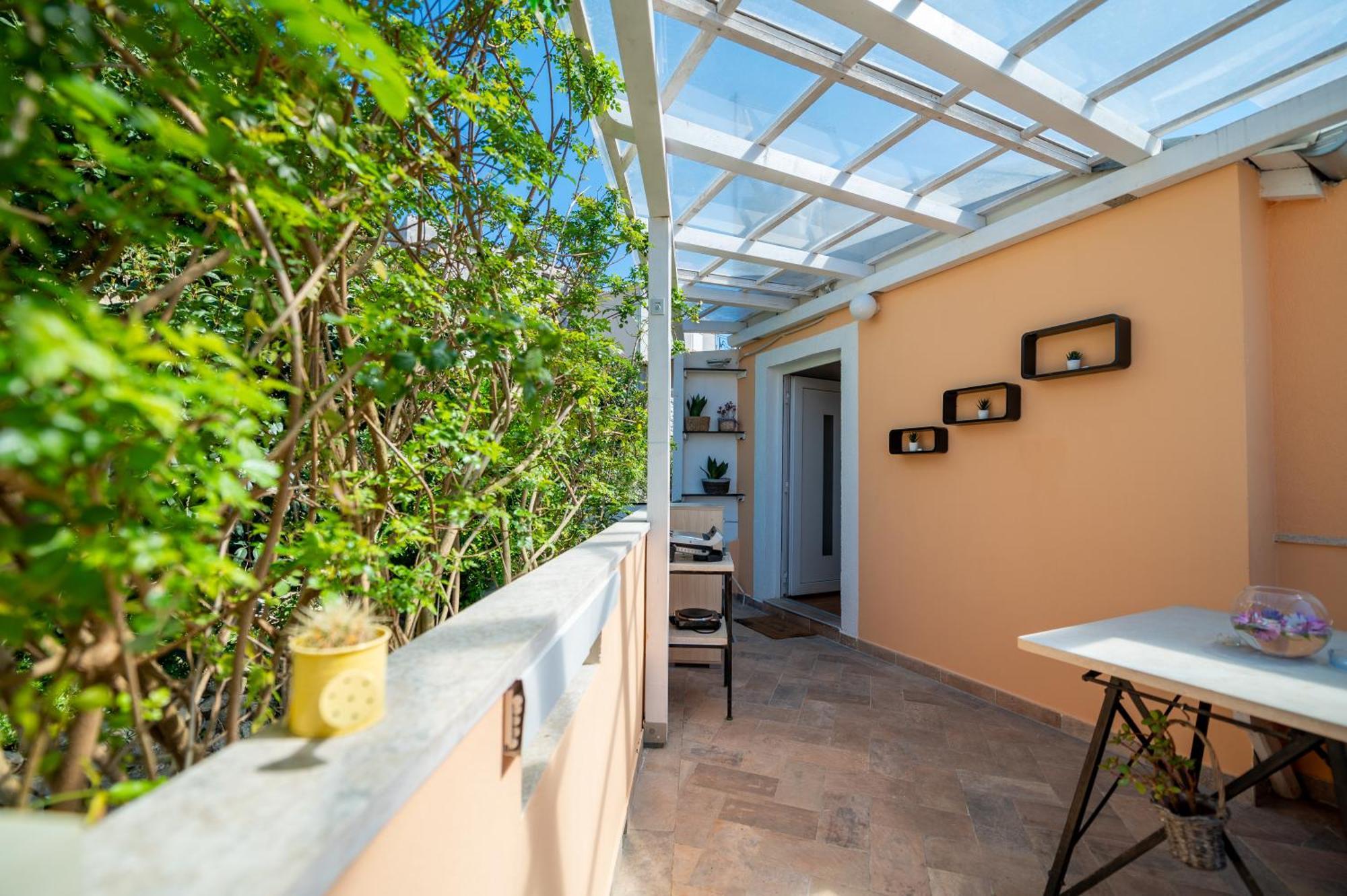 Apartments Vitoria Mali Losinj Exterior photo